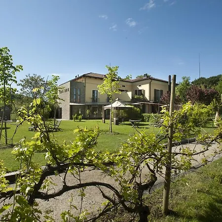 Langhe 4* Alba (Piedmont)