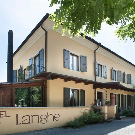 Отель Langhe 4*