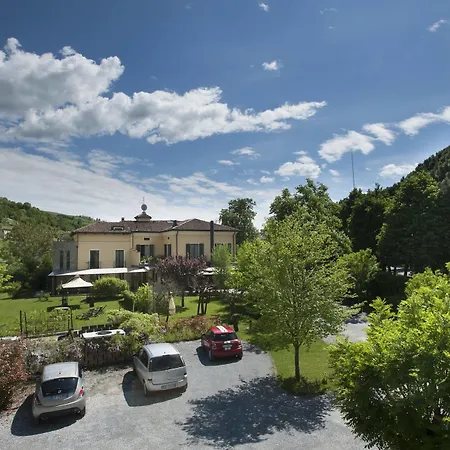 Langhe 4* Alba (Piedmont)