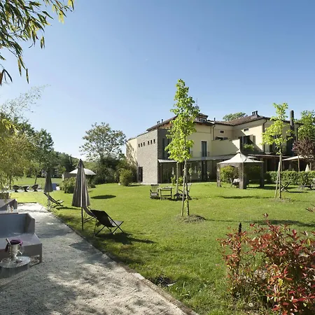 Langhe Отель 4*